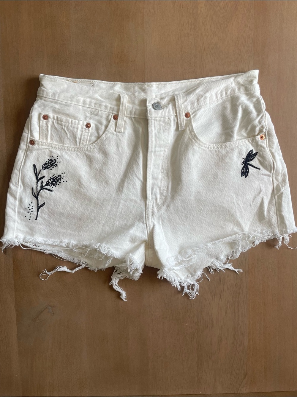 Levi’s White Floral Embroidered Denim Button Fly Shorts